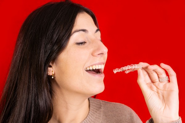 Adult Teeth Straightening: Is Invisalign® Right For You?